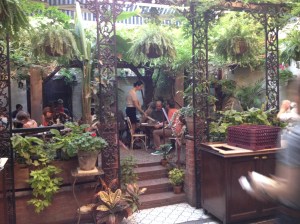 Maison Première Brooklyn patio